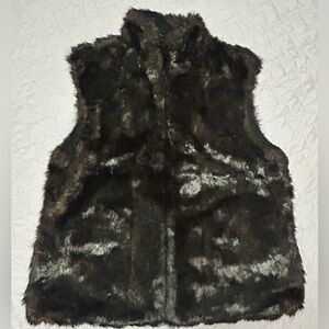 Reversible “fur” vest